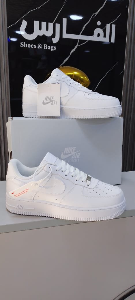 كوتشي Air Force ابيض سادة للعرايس